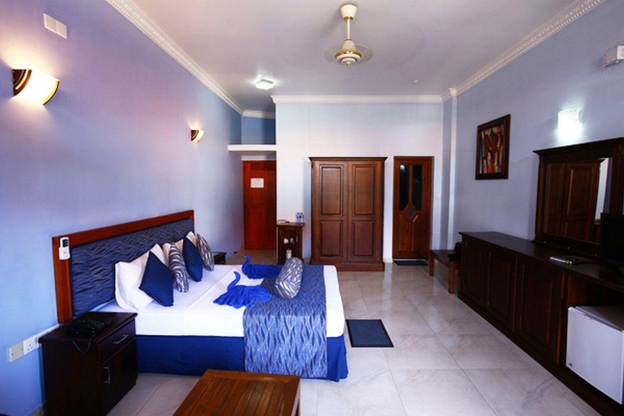 Rani Beach Resorts Negombo Exterior foto